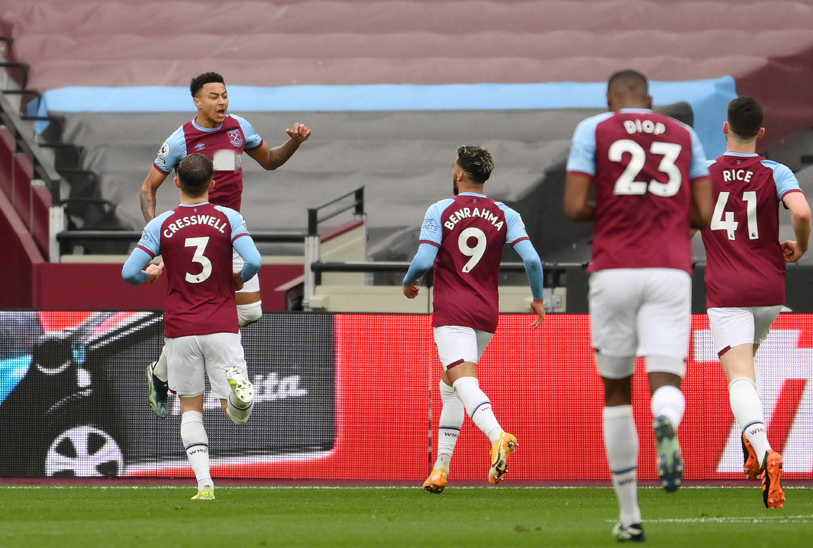 極分化加劇 極分化加劇